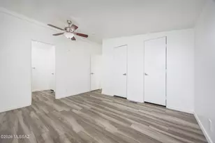 8033 S Farmcreek Dr, Tucson, AZ 85756 - Photo 9