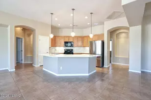 12771 N New Reflection Dr, Marana, AZ 85658 - Photo 7