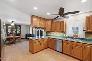 245 S Stallion Ranch Rd, Benson, AZ 85602 - Photo 9