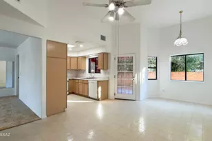 11 W Roma Dr, Tucson, AZ 85737 - Photo 7