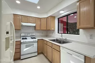 11 W Roma Dr, Tucson, AZ 85737 - Photo 11