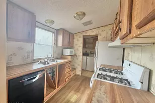 9251 W Dudley St, Tucson, AZ 85735 - Photo 11