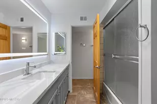 8502 E Amethyst Ln, Tucson, AZ 85750 - Photo 19