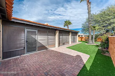 942 W Calle Del Regalo, Green Valley, AZ 85614 - Photo 33
