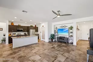 10081 N Indian Jewel Dr, Tucson, AZ 85742 - Photo 7