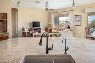 13212 N Stonecrop Ln, Oro Valley, AZ 85755 - Photo 15