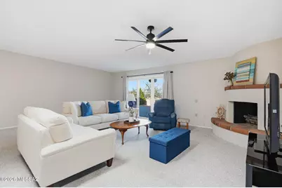 1040 W Camino Del Pato, Green Valley, AZ 85622 - Photo 9