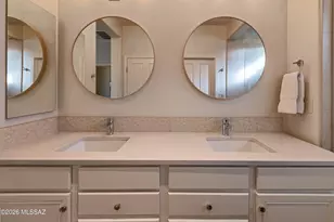 60685 E Arroyo Vista Dr, Oracle, AZ 85623 - Photo 13