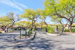 5751 N Kolb Rd, Tucson, AZ 85750 - Photo 33