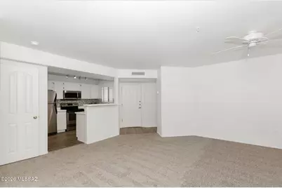5751 N Kolb Road #20201, Tucson, AZ 85750 - Photo 9
