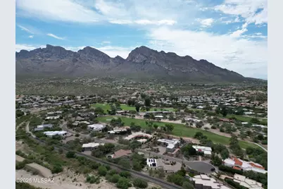 109 E Loch Lomond Place, Tucson, AZ 85737 - Photo 31