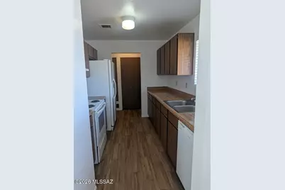 [Address not provided], Tucson, AZ 85741 - Photo 9