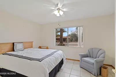 107 E Los Arcos, Green Valley, AZ 85614 - Photo 17