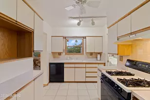 107 E Los Arcos, Green Valley, AZ 85614 - Photo 13