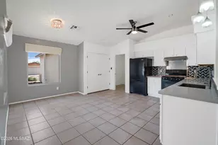 2319 W Horseshoe Pl, Tucson, AZ 85745 - Photo 7