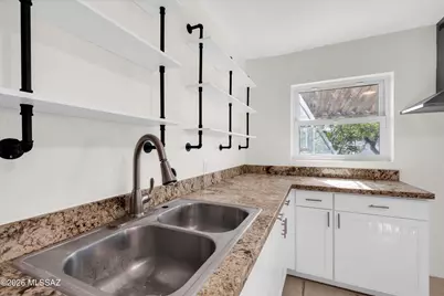 6534 E Broadway Boulevard, Tucson, AZ 85710 - Photo 17