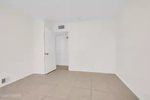 6534 E Broadway Blvd, Tucson, AZ 85710 - Photo 29