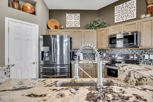 13349 N Heritage Gateway Ave, Marana, AZ 85658 - Photo 17