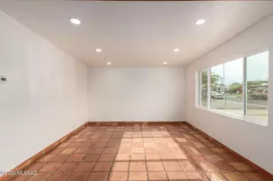 4571 E 32nd St, Tucson, AZ 85711 - Photo 7