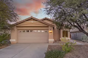 13218 N Lost Artifact Ln, Oro Valley, AZ 85755 - Photo 3