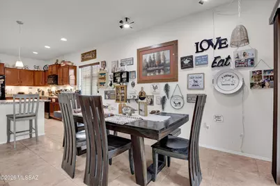 21599 E Volunteer Drive, Red Rock, AZ 85145 - Photo 13