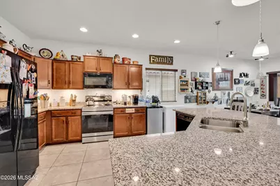 21599 E Volunteer Drive, Red Rock, AZ 85145 - Photo 9