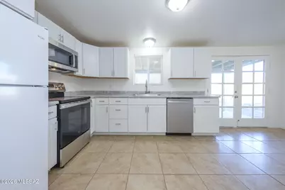 [Address not provided], Tucson, AZ 85730 - Photo 11