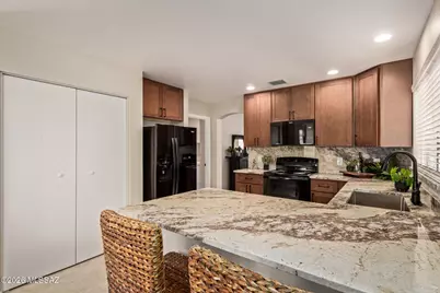 9213 E Ironbark Street, Tucson, AZ 85747 - Photo 13