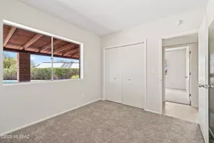 9422 E Barrudean Hills St, Tucson, AZ 85710 - Photo 29