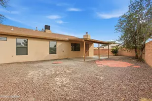 5990 S Pin Oak Dr, Tucson, AZ 85746 - Photo 13