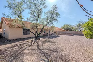 2240 S Quail Hollow Dr, Tucson, AZ 85710 - Photo 41