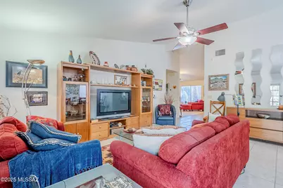 2240 S Quail Hollow Drive, Tucson, AZ 85710 - Photo 13