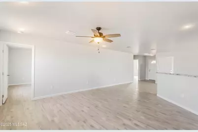 179 S Montgomery Avenue, Corona de Tucson, AZ 85641 - Photo 15