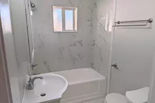 2711 E Grant Rd, Tucson, AZ 85716 - Photo 11