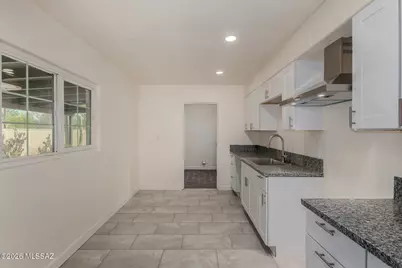 1923 S Holly Sv Stravenue, Tucson, AZ 85713 - Photo 17