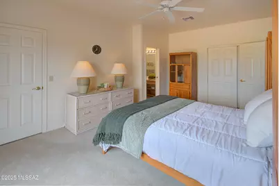 3865 S Camino Del Golfista, Green Valley, AZ 85614 - Photo 11