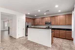 11334 W Stone Hearth St, Marana, AZ 85658 - Photo 5