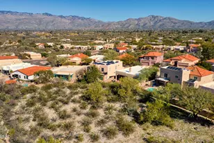 831 N Promontory Dr, Tucson, AZ 85748 - Photo 37