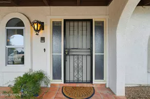 1331 N Paseo Del Cervato, Green Valley, AZ 85614 - Photo 3