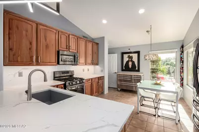 2703 E Glen Canyon Road, Green Valley, AZ 85614 - Photo 13