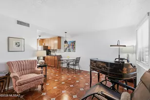 248 S Paseo Lobo, Green Valley, AZ 85614 - Photo 3