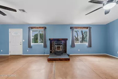 697 N Palm Lane, Benson, AZ 85602 - Photo 11