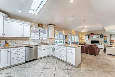 251 W San Ignacio, Green Valley, AZ 85614 - Photo 13