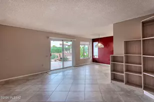 1020 W Camino Velasquez, Green Valley, AZ 85622 - Photo 13