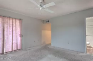 1020 W Camino Velasquez, Green Valley, AZ 85622 - Photo 15