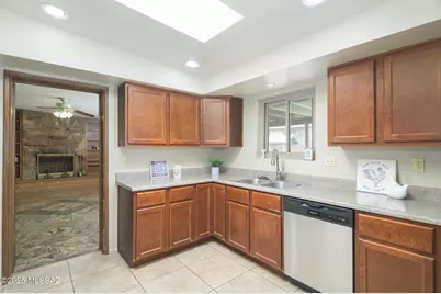 2536 N Tyndall Avenue, Tucson, AZ 85719 - Photo 13