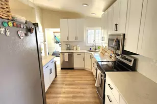 5457 E 10th St, Tucson, AZ 85711 - Photo 9