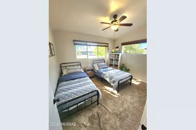 5457 E 10th Street, Tucson, AZ 85711 - Photo 23
