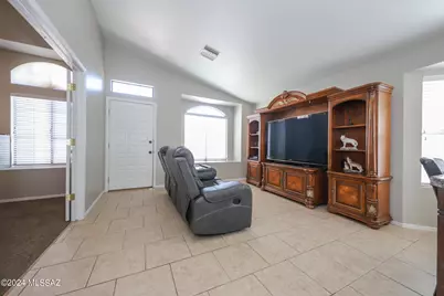 2780 W Redmond Drive, Tucson, AZ 85742 - Photo 5