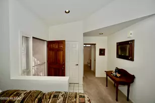 166 N Wellspring Dr, Green Valley, AZ 85614 - Photo 5